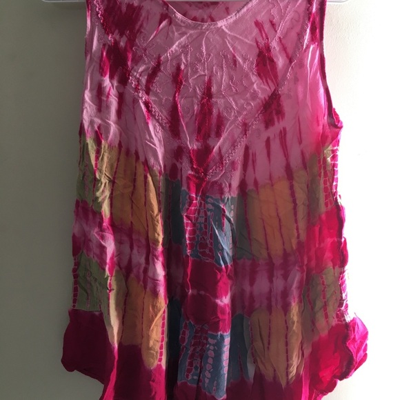Colorful Sleeveless Tie-Dye Tank Top - Picture 1 of 3